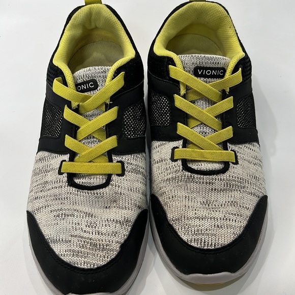 Vionic “Malta” sneaker size 9.5 - Picture 13 of 15